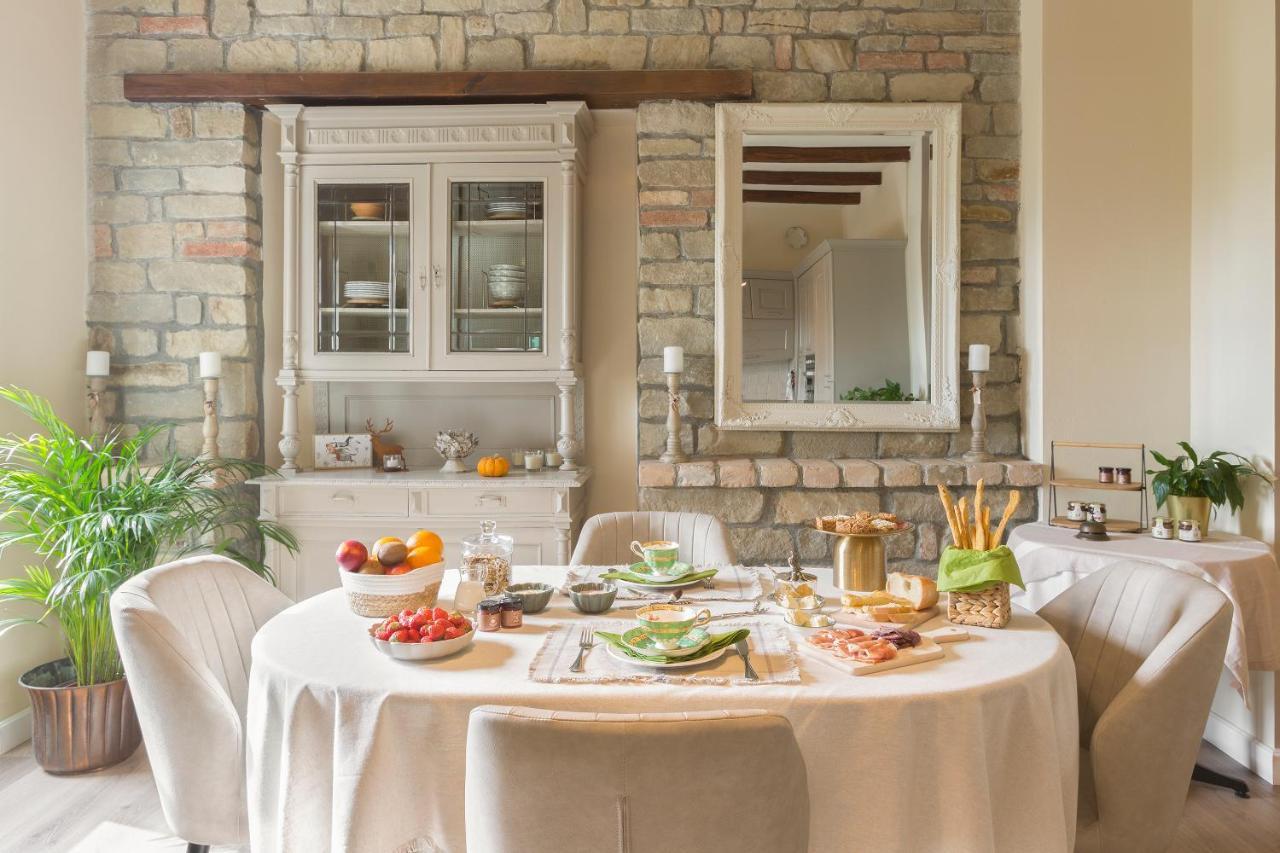 White Tail Organic Farm Villa Orsara Bormida Exterior photo