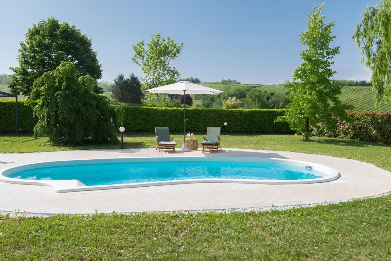 White Tail Organic Farm Villa Orsara Bormida Exterior photo