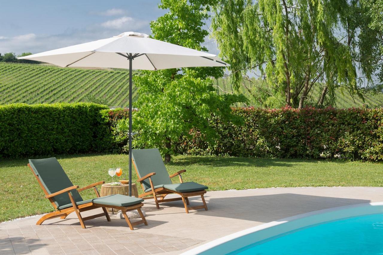 White Tail Organic Farm Villa Orsara Bormida Exterior photo